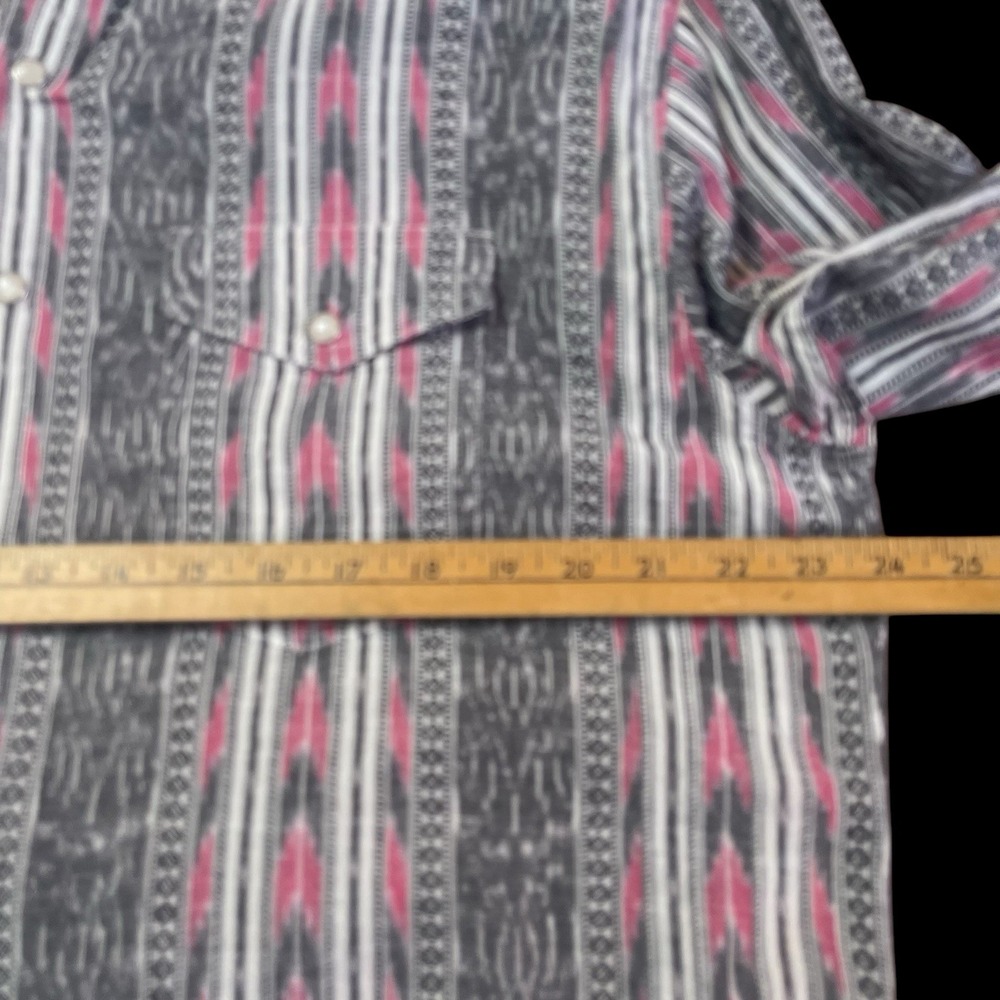 Skully Aztec Southwestern Shirt Mens XL Pearl Snap Gray Pink Striped Cowboy - Picture 6 of 10